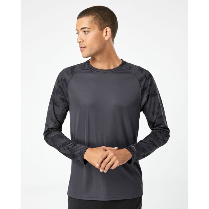 Cayman Performance Camo Colorblocked Long Sleeve T-Shirt Thumbnail